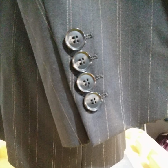 Awesome HUGO BOSS Brown Gold Pinstripe Suit sz 40R - Picture 4 of 8